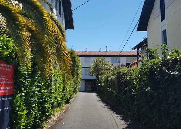 Avec Parking A 12mns Du Centre Historique De * Bayonne